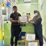 Aksi Kemanusiaan Tanpa Jeda: RANITA UIN Jakarta Distribusikan Air Bersih hingga Larut Malam di Aceh Tamiang